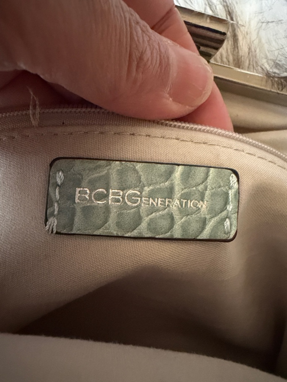 BCBGeneration seafoam Croc-Embossed Chain Shoulder Bag - Picture 3 of 6